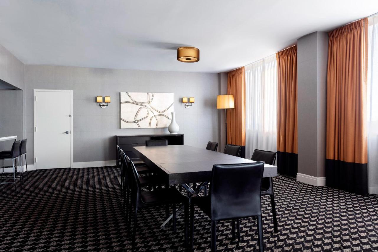 Le Meridien Charlotte Bagian luar foto