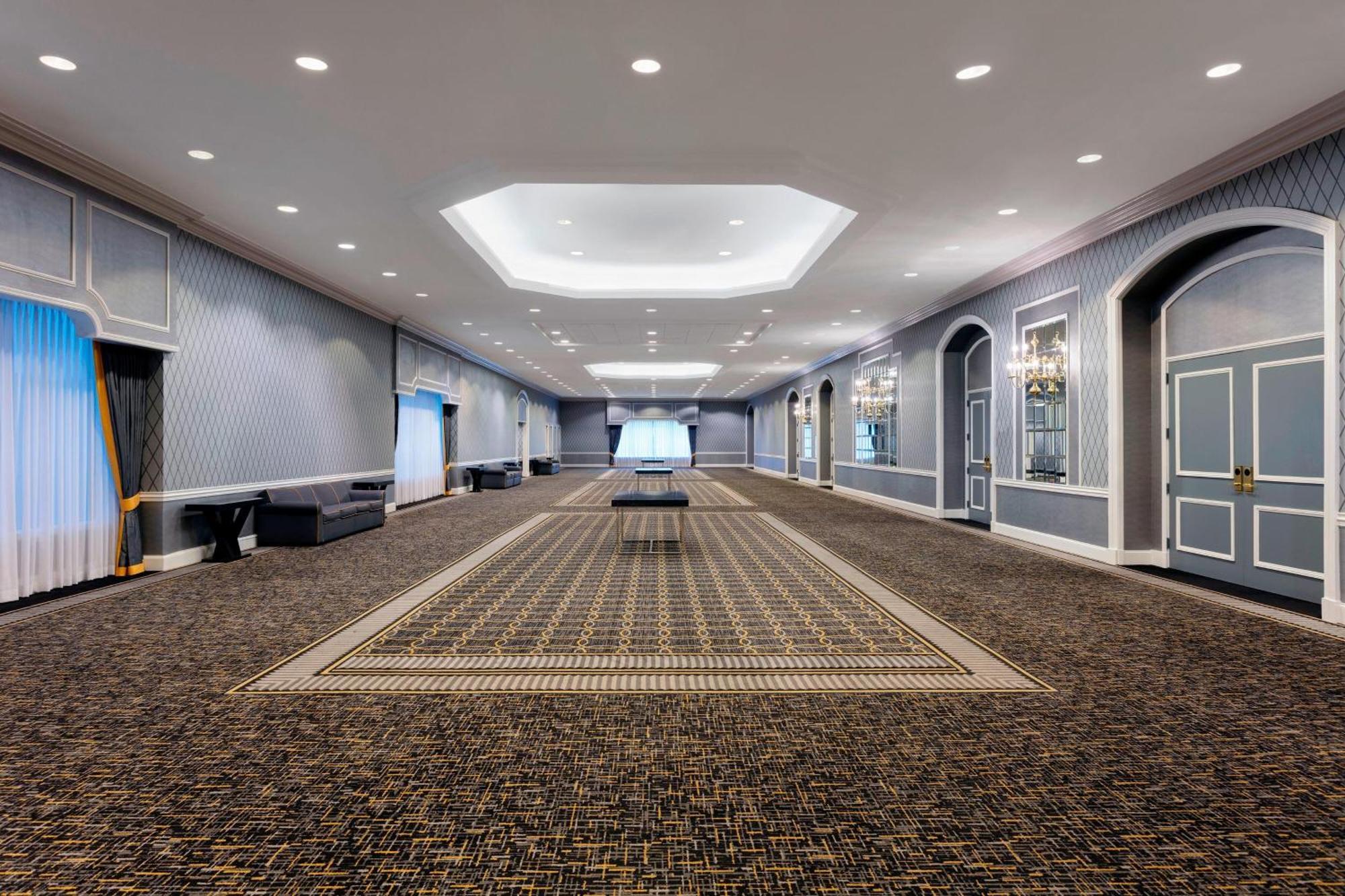 Le Meridien Charlotte Bagian luar foto